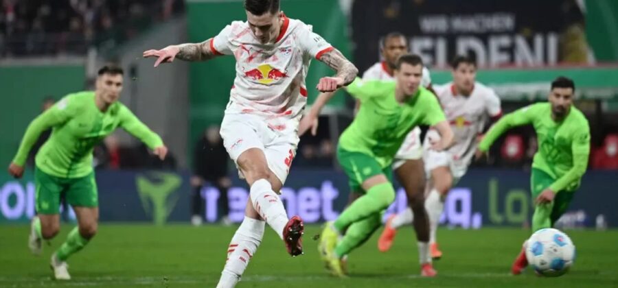 RB Leipzig porazil Wolfsburg a dostal se do semifinále Německého poháru: ohromující vítězství