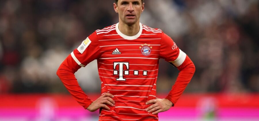 Thomas Müller žertoval o prodloužení smlouvy s Bayernem: co se skrývá za jeho odpovědí?